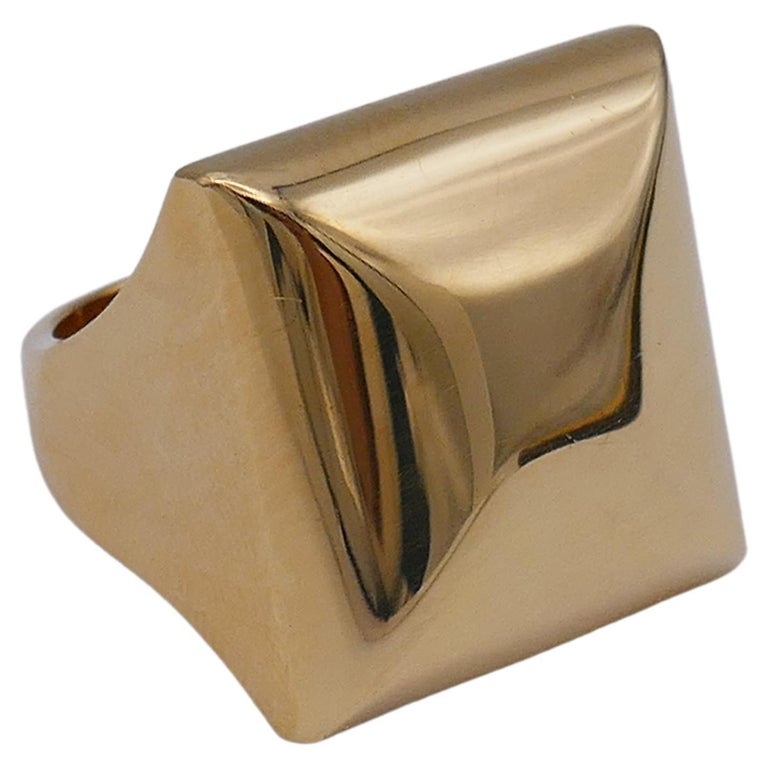 Cartier Gold Ring Square Shape