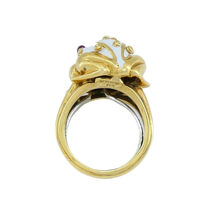 1990s David Webb 18k Gold White Enamel Ruby Frog Ring