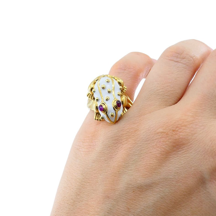 1990s David Webb 18k Gold White Enamel Ruby Frog Ring
