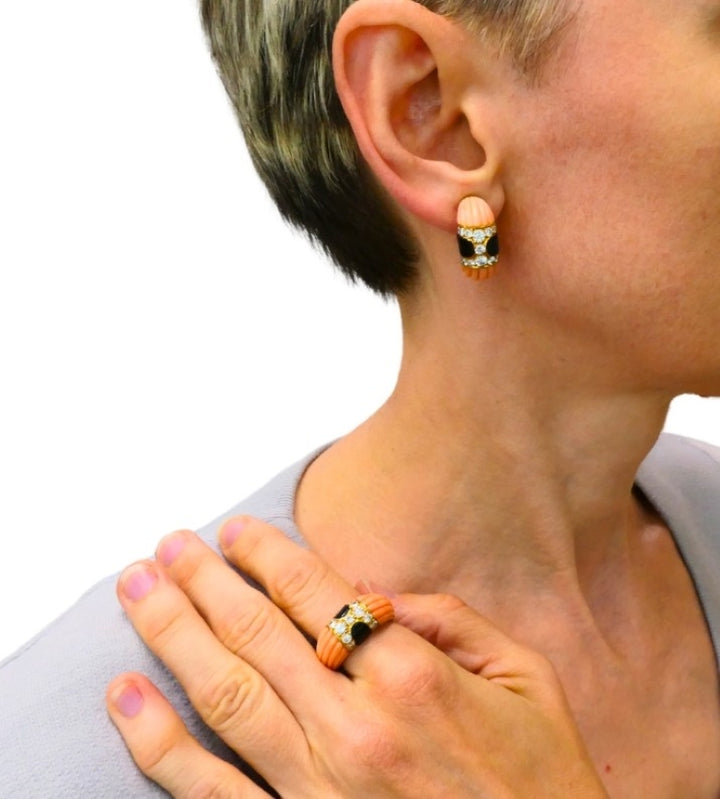 Vintage Cartier Set Coral Onyx Diamond 18k Gold Ring and Earrings Estate Jewelry