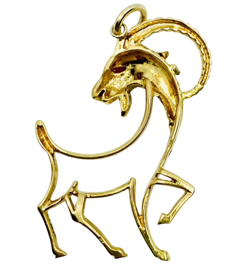 18k Gold Capricorn Pendant Astrology Jewelry