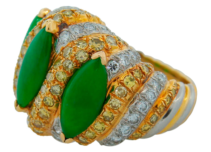 Vintage VERDURA 18k Gold Jade Diamond Ring