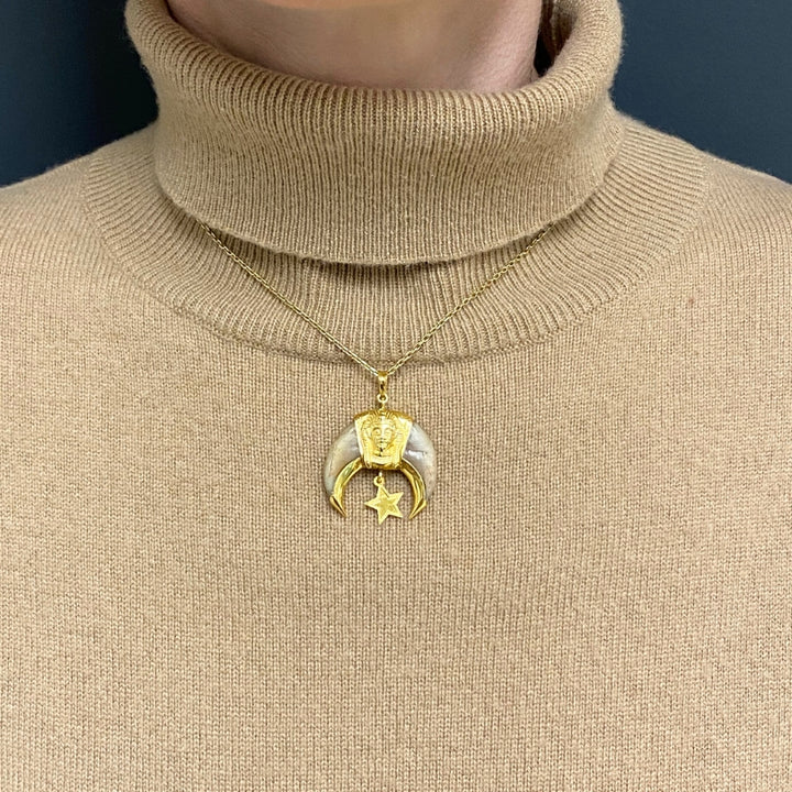 14k Gold Masonic Knight Templar Claw Pendant & 18k Gold Chain