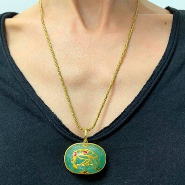 1930’s Yellow Gold, Carved Emerald and Ruby Pendant Chain Necklace