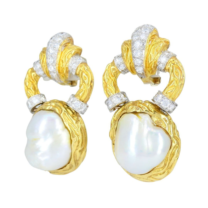 Vintage Wander 18k Gold Diamond Pearl Clip Earrings