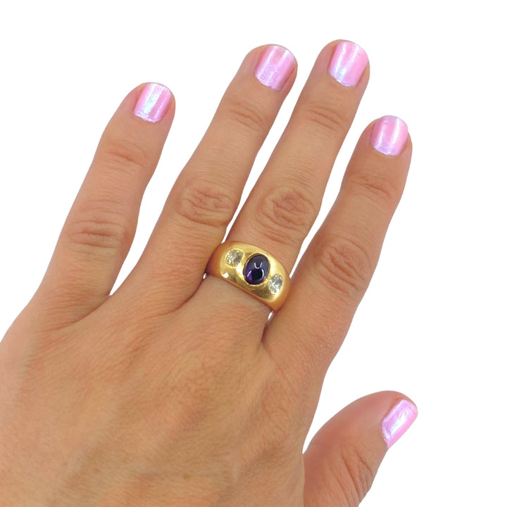 Vintage Gold Ring Three-Stone French Band