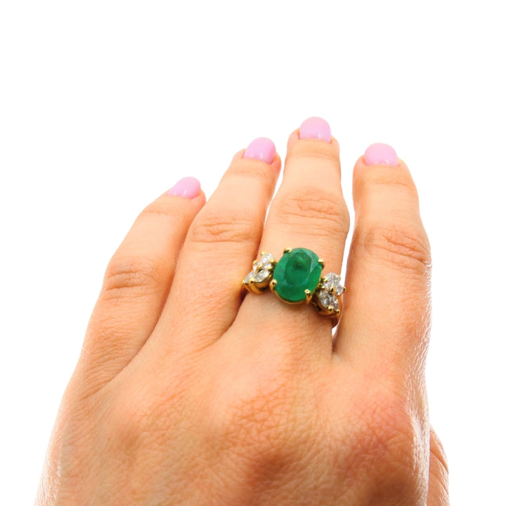 Vintage Emerald 14k Gold Diamond Ring