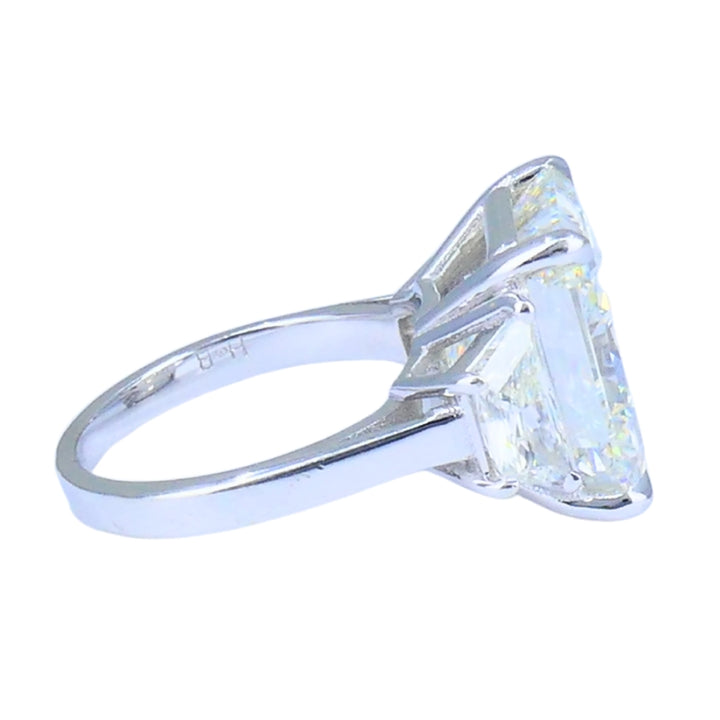 8.02-carat GIA Certified Diamond Ring 18k White Gold Modern Jewelry