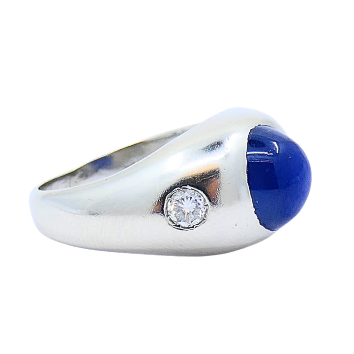 14k White Gold Cabochon Sapphire Diamond Ring