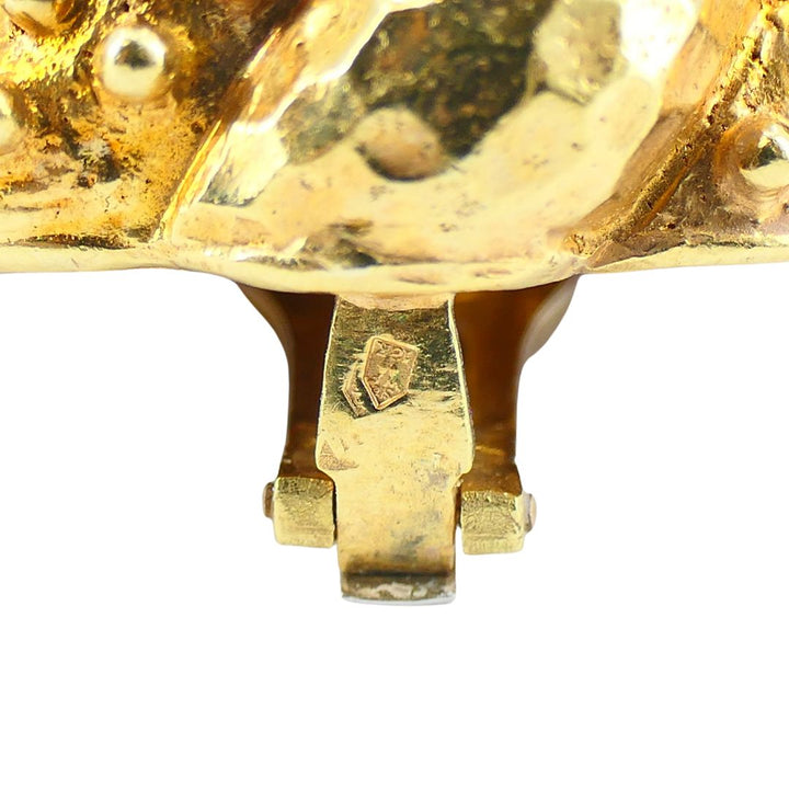 Vintage Wander 18k Gold Floral Clip-on Earrings