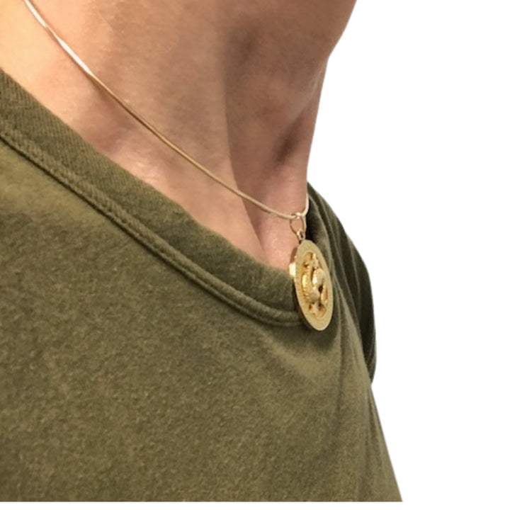 Vintage 14k Gold Pisces Charm Pendant Wire Necklace circa 1950s