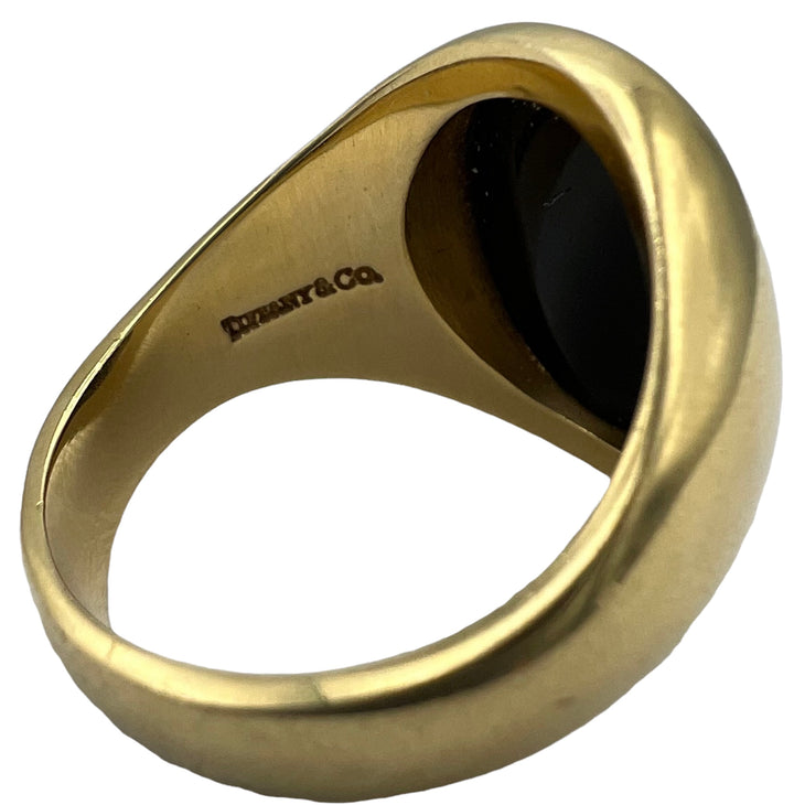 Tiffany & Co. Onyx Gold Signet Ring 18k, 1950-1960's