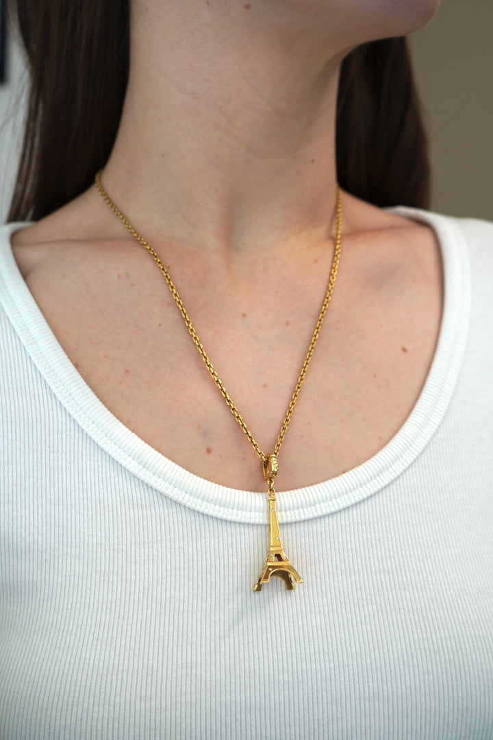 Louis Vuitton 18k Gold Diamond Eiffel Tower French Pendant Necklace