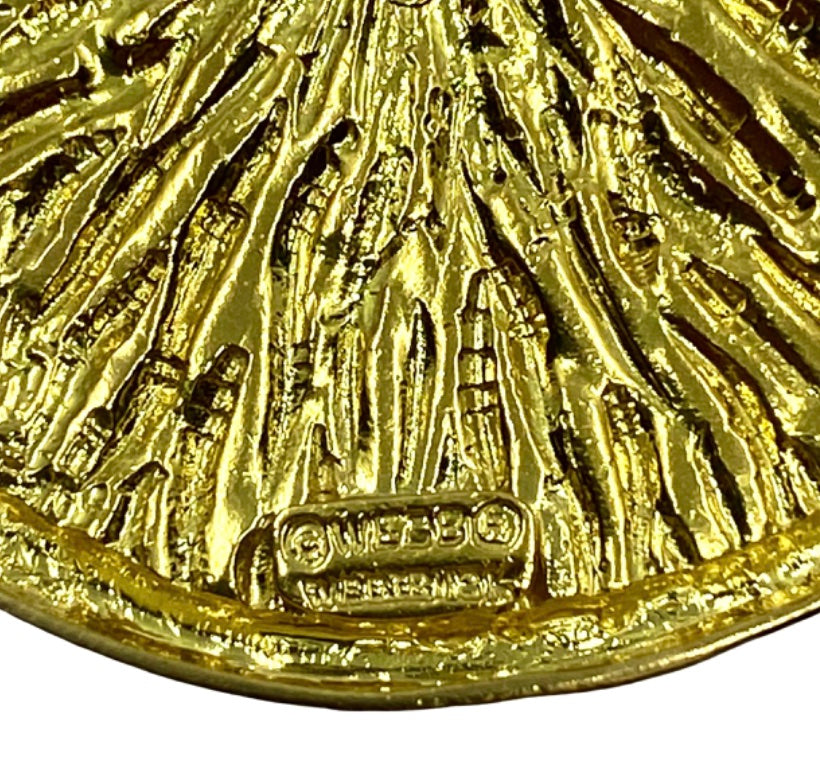 David Webb 18K Gold Pisces Pendant