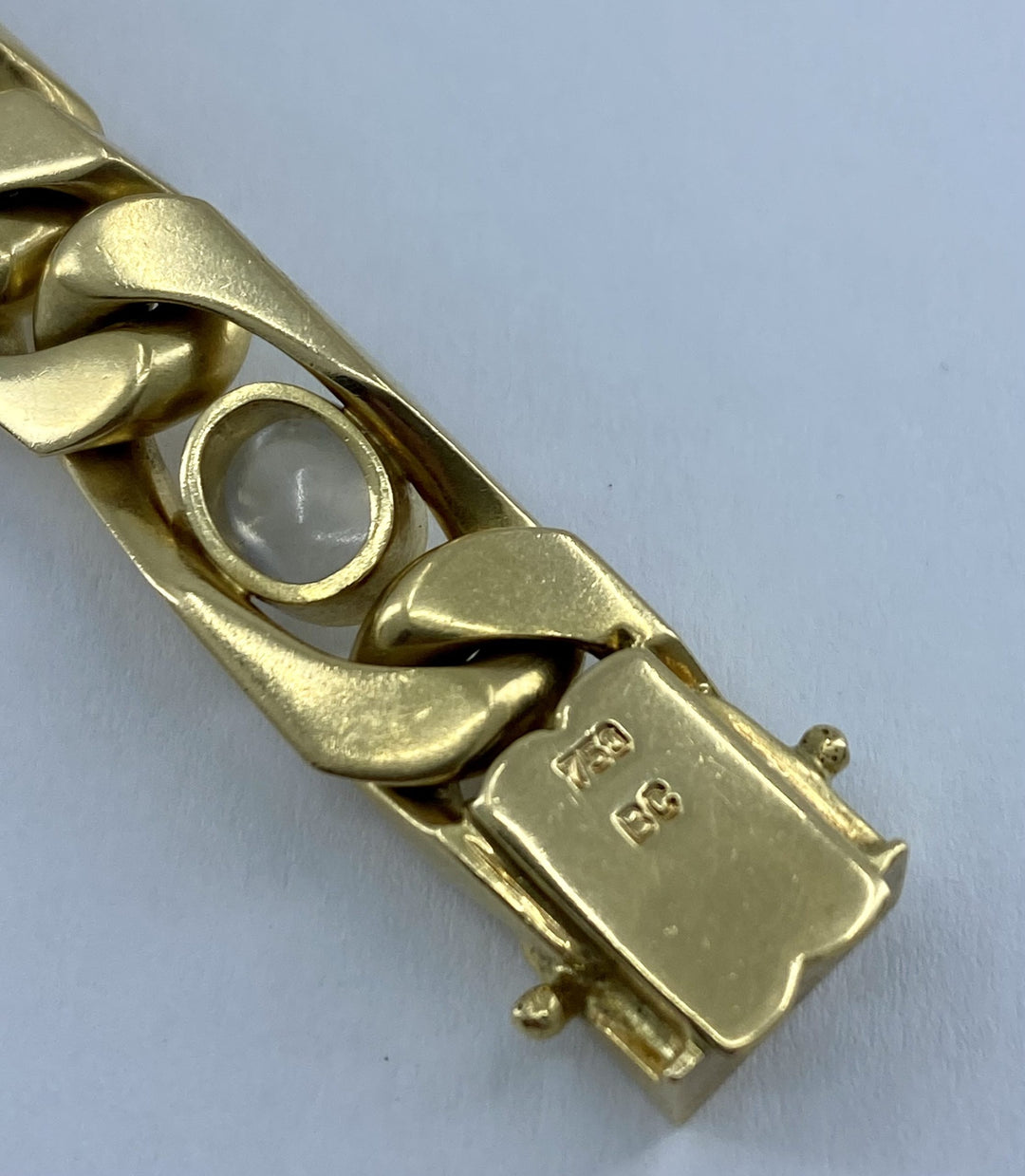 18k Gold Cabochon Sapphire Moonstone Ruby Bracelet