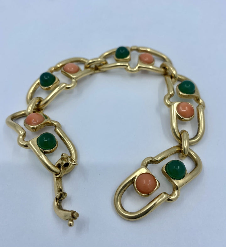 1970s Van Cleef & Arpels Gold Coral Chrysoprase Bracelet
