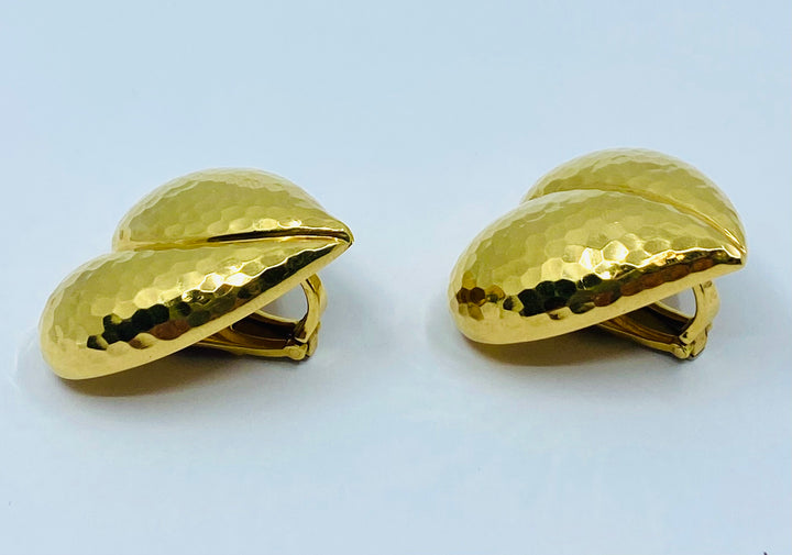 Andrew Clunn Heart Earrings Gold