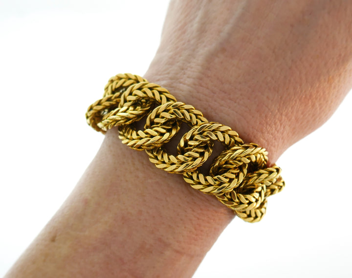 Van Cleef & Arpels Yellow Gold Link Chain Bracelet