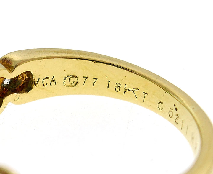 Van Cleef & Arpels Emerald Diamond Gold Ring 1970s
