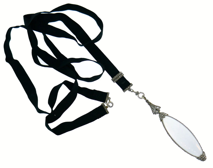 Art Deco Cartier Rock Crystal Pendant Necklace in Platinum and Diamond