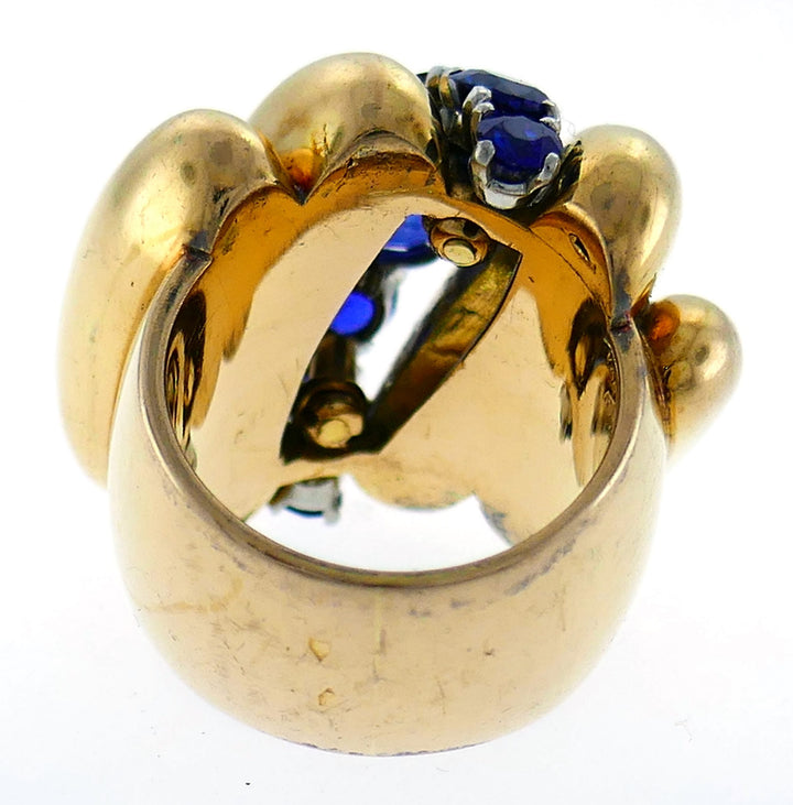Vintage Van Cleef & Arpels Sapphire Gold Bombe Ring