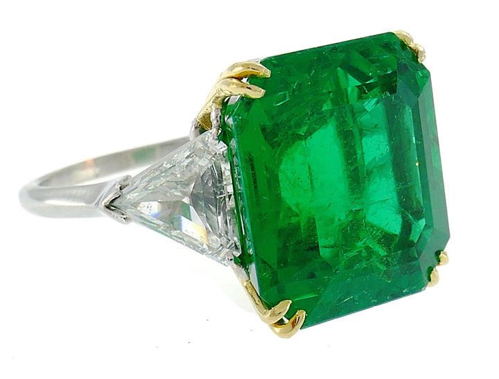 Vintage Harry Winston Emerald Diamond Platinum Ring 14.04 Carat Colombian AGL