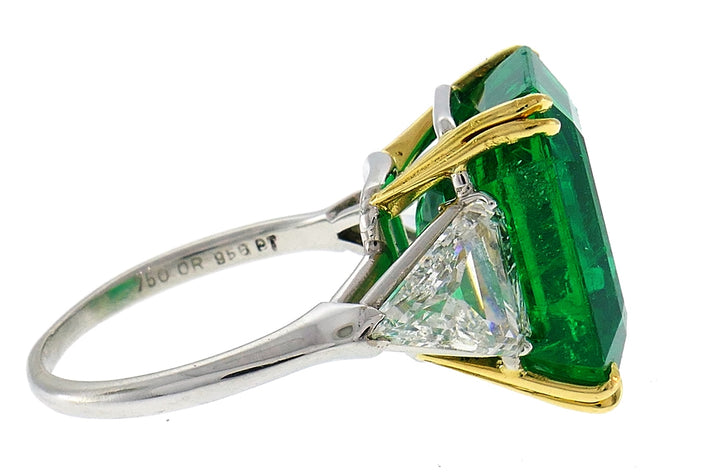 Vintage Harry Winston Emerald Diamond Platinum Ring 14.04 Carat Colombian AGL