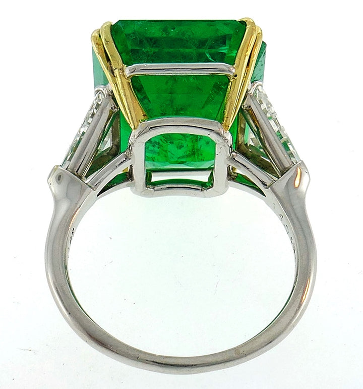 Vintage Harry Winston Emerald Diamond Platinum Ring 14.04 Carat Colombian AGL