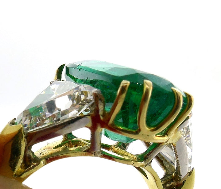 Vintage Emerald Diamond 18k Gold Three-Stone Ring