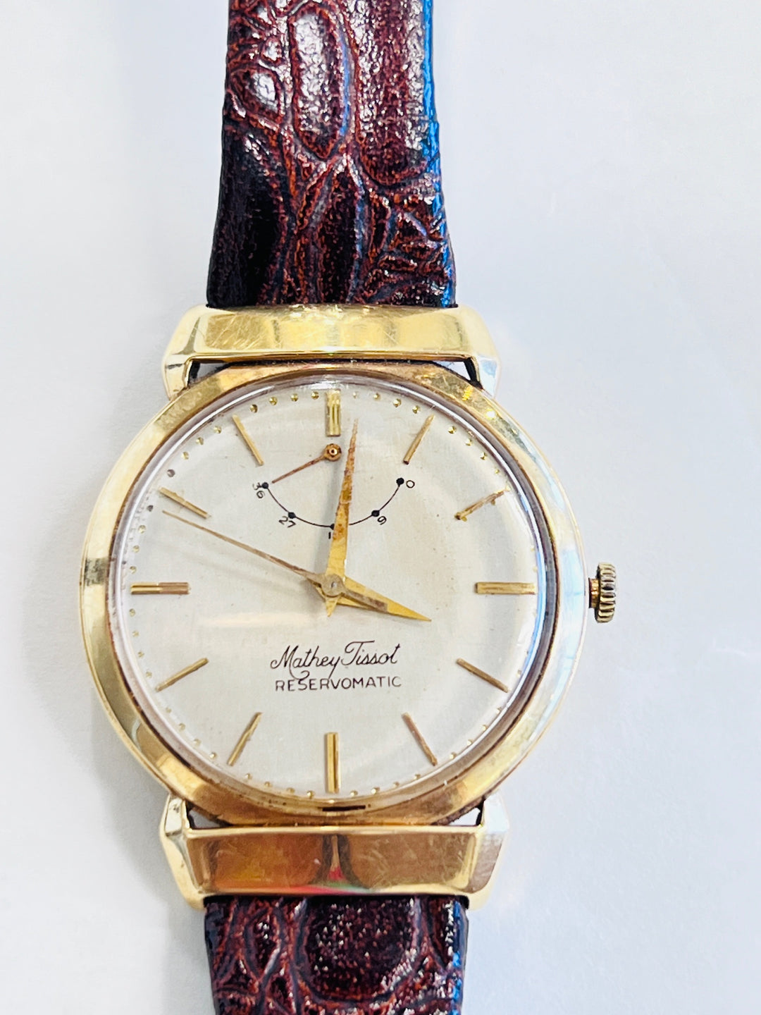 Mathey-Tissot 14k Yellow Gold Reservomatic Stamped Leather Wristwatch Watch