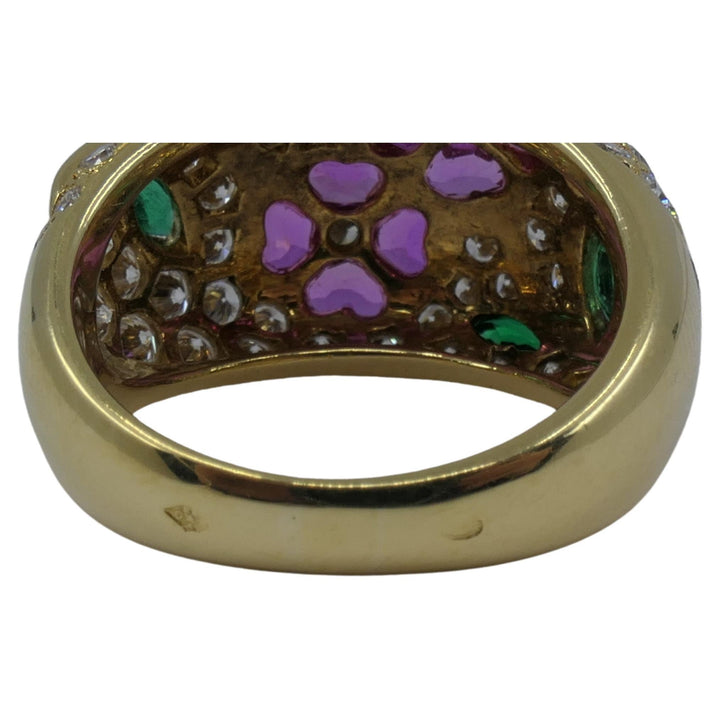 Van Cleef & Arpels Diamond Flower Ring