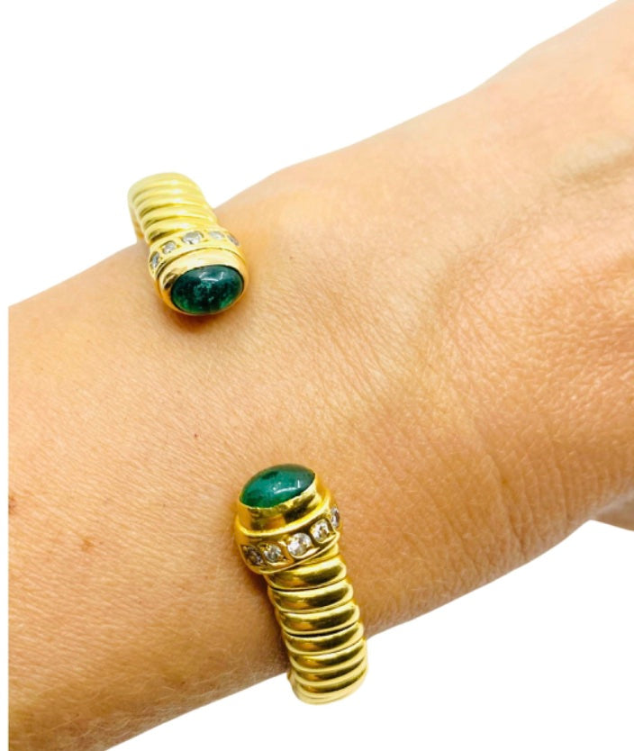 Vintage Bulgari Emerald Bracelet Gold Tubogas