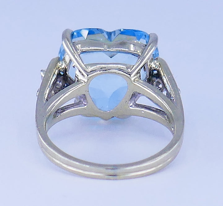Vintage Ring 14k White Gold Aquamarine Diamond Cocktail Ring Estate Jewelry