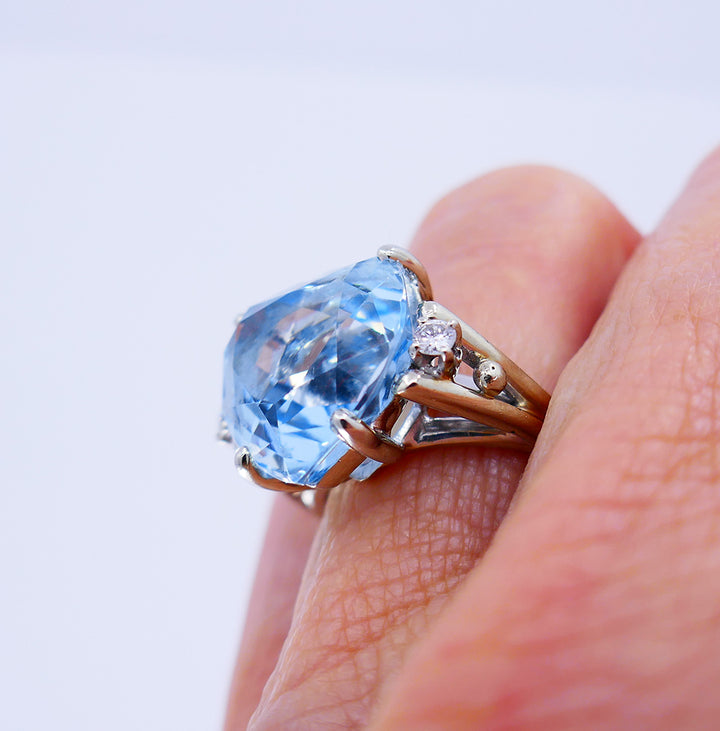 Vintage Ring 14k White Gold Aquamarine Diamond Cocktail Ring Estate Jewelry