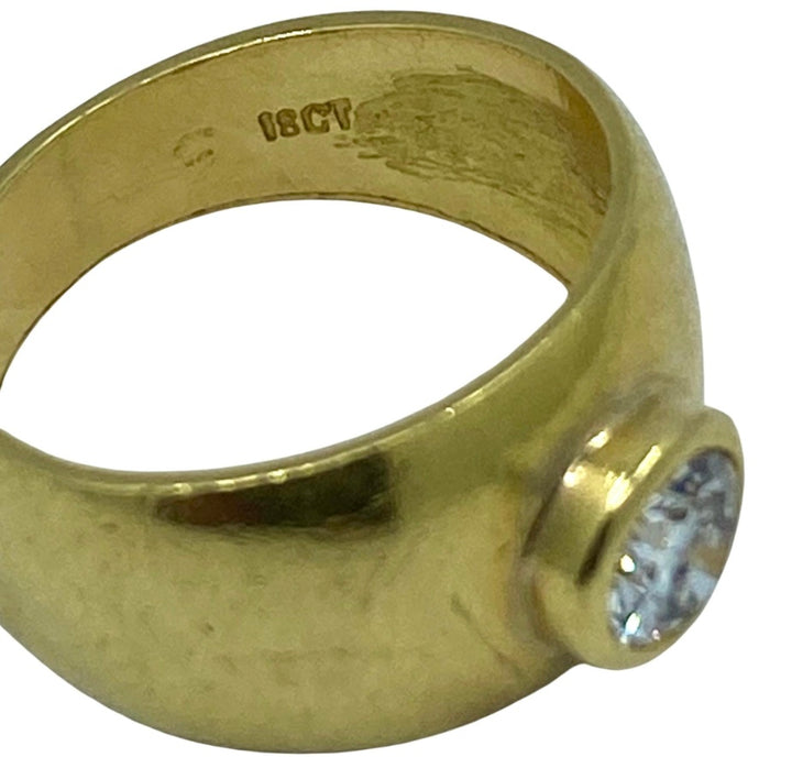 Vintage Solitaire Ring 18k Gold Diamond Band