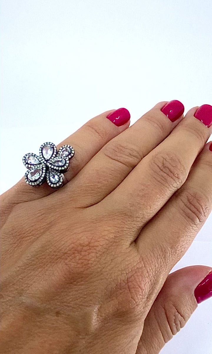 14k Gold  Diamond Floral Cocktail Ring