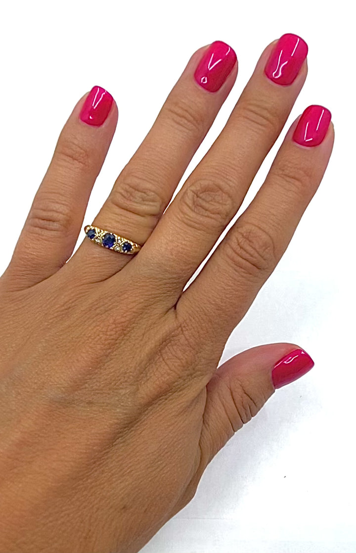 Antique Victorian 18K Gold Sapphire Diamond Ring