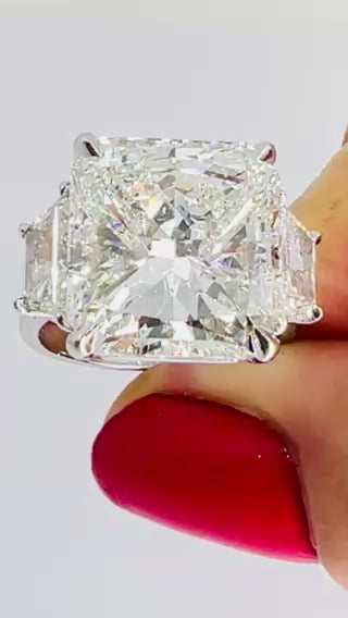 8.02-carat GIA Certified Diamond Ring 18k White Gold Modern Jewelry