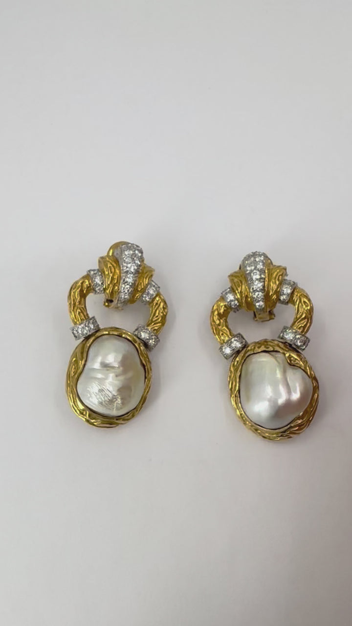 Vintage Wander 18k Gold Diamond Pearl Clip Earrings