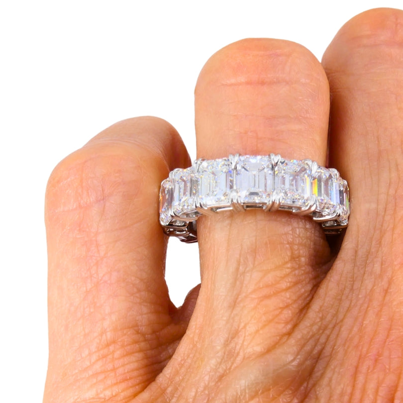 Roberto Coin Eternity Band Platinum Emerald Cut Diamond GIA - 11.36 cts