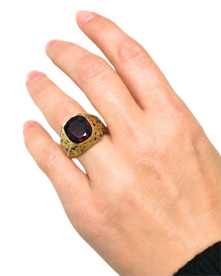 Garnet Ring Engraved 18k Gold Men Ring Cushion Cut