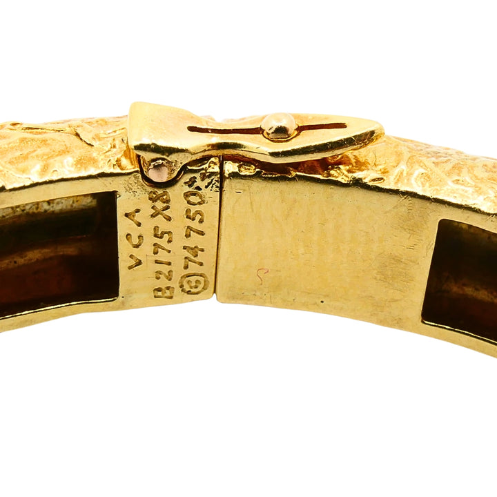 Vintage Van Cleef & Arpels 18k Gold Onyx Diamond Textured Bangle Bracelet