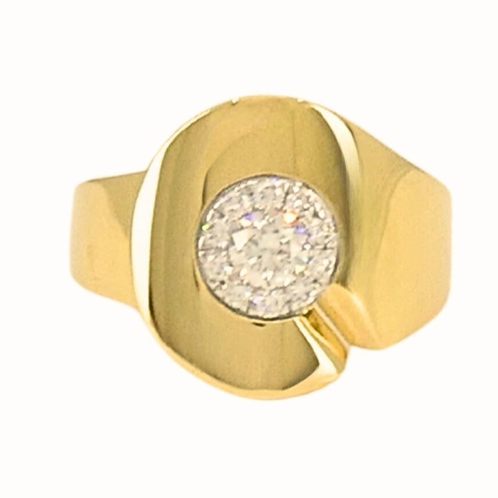 Dinh Van Menottes Ring 18k Gold Diamond