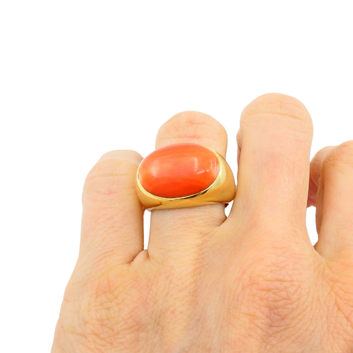 H. Stern Coral Ring 18k Gold Vintage Jewelry