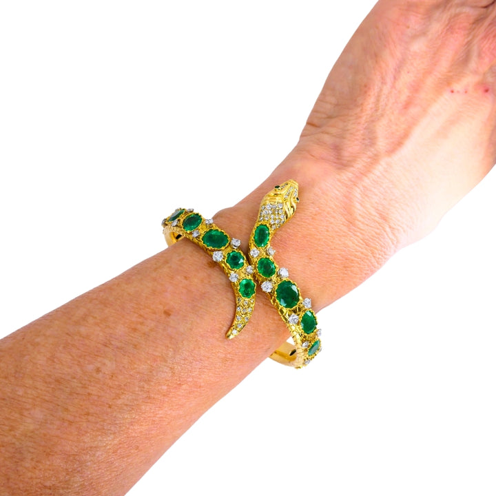 Vintage Snake Bangle Bracelet Gold Emerald Diamonds Estate Jewelry