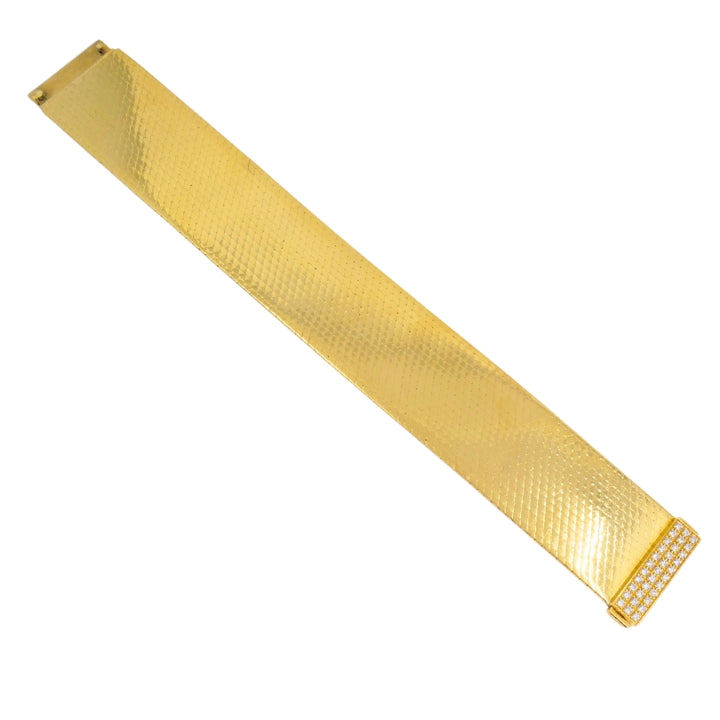 Hermès Gold Diamond Bracelet 18k Scale Design Vintage Jewelry