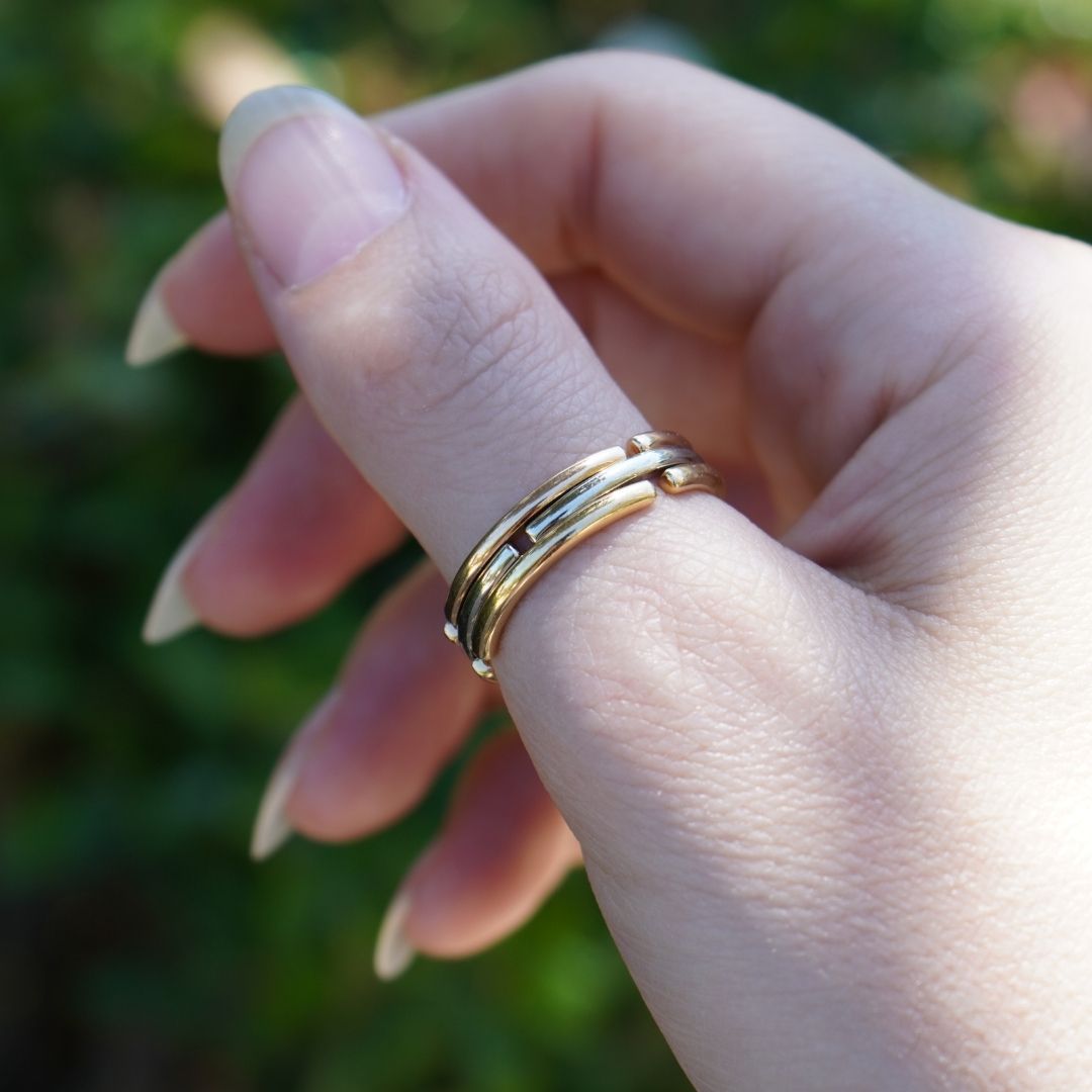 Bvlgari 18k Tri-tone Gold Collapsible Ring