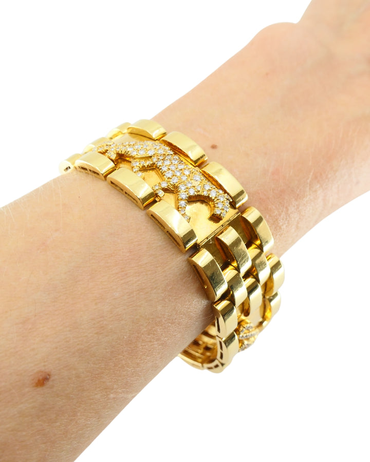 Cartier Walking Panthere Bracelet Mahango Diamond Gold Bracelet