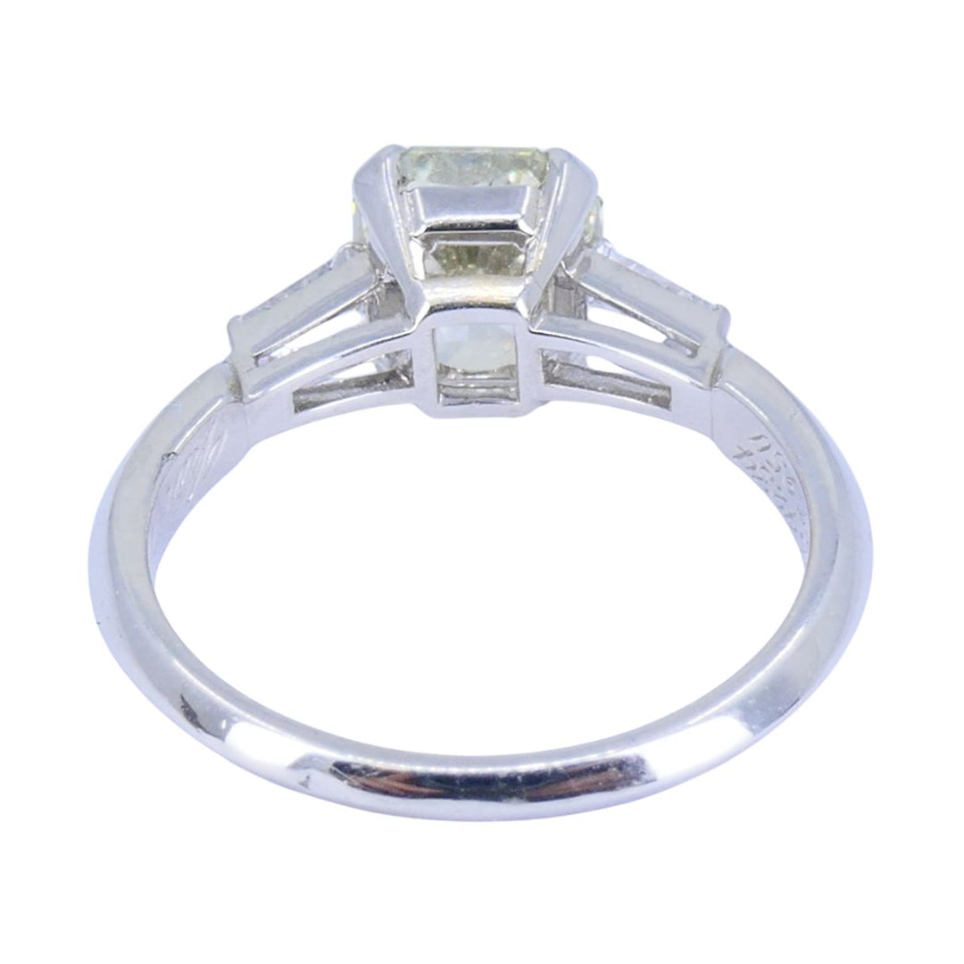 Van Cleef & Arpels Platinum Yellow Diamond 3 Stone Engagement Ring GIA