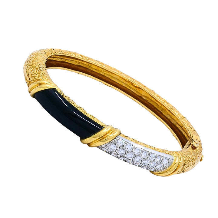 Vintage Van Cleef & Arpels 18k Gold Onyx Diamond Textured Bangle Bracelet
